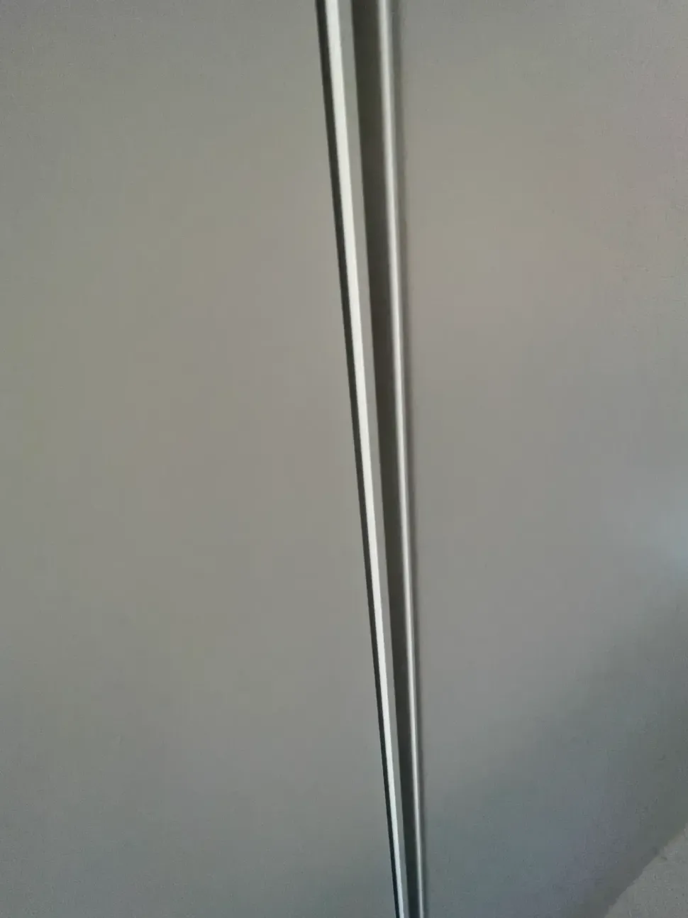 Armadio con ante battenti modello Basic ala free con ante battenti scontato del 35%