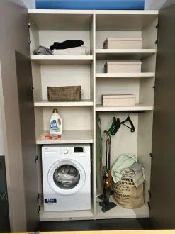 Armadio con ante battenti a prezzo scontato modello Plana di Pianca