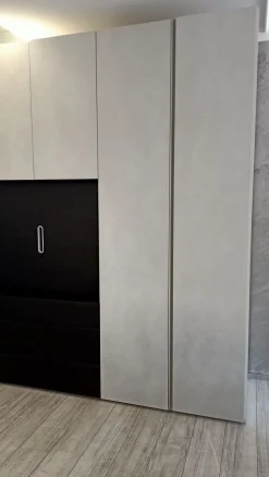 Armadio con ante battenti moderno Odeon Sangiacomo a prezzo scontato