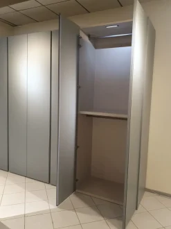 Armadio con ante battenti moderno Smart Tomasella a prezzo scontato