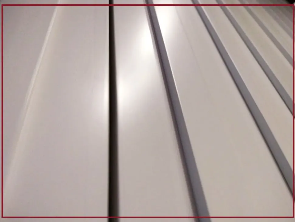 Armadio con ante battenti modello Stave scontato del 30%