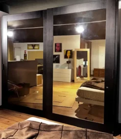 Armadio con ante scorrevoli moderno Discovery Doimo design a prezzo ribassato