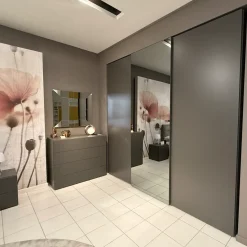 Armadio con ante scorrevoli design Flat Caccaro a prezzo scontato