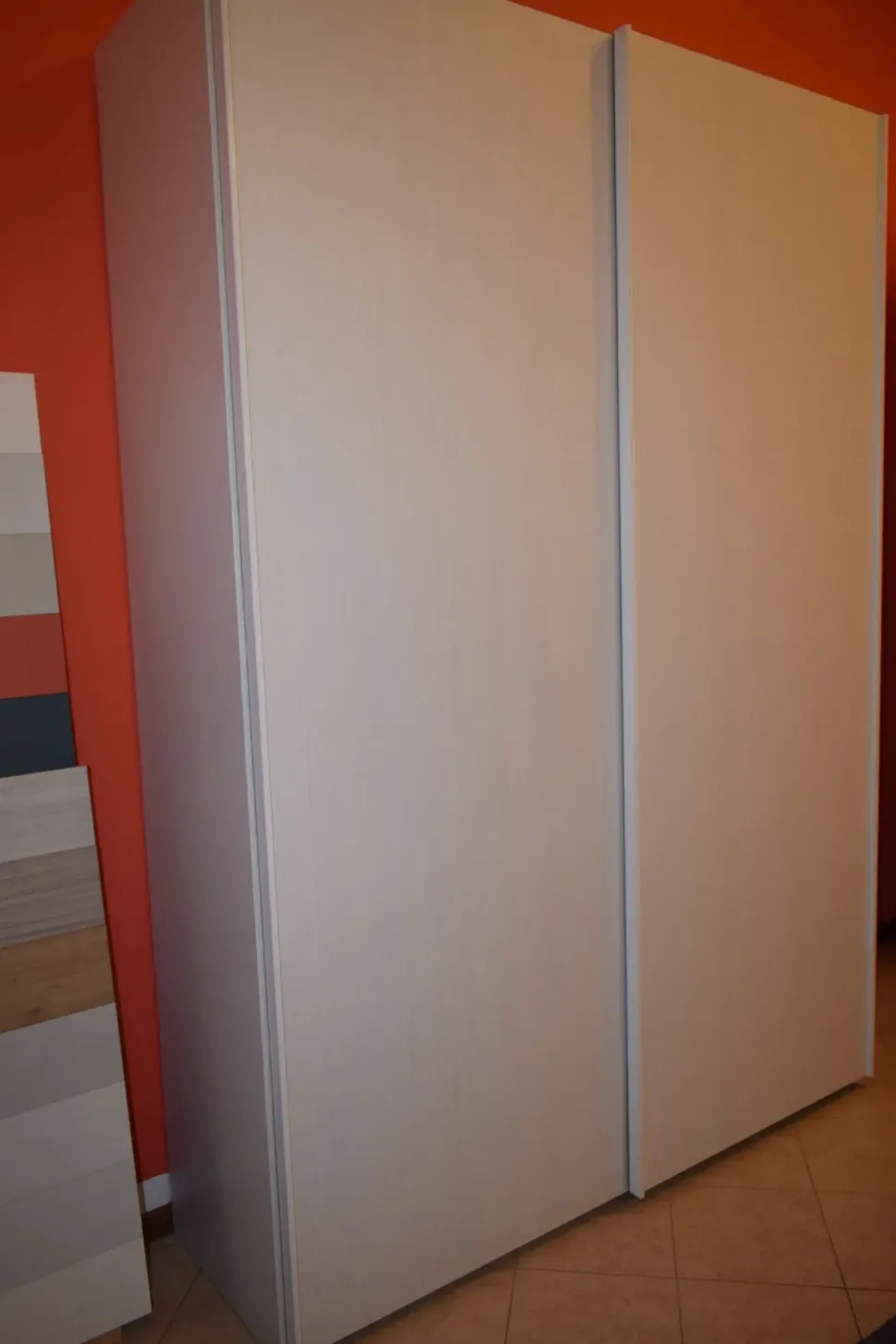 Armadio con ante scorrevoli modello Armadio villanova scontato del 40%