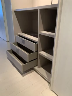 Armadio con ante scorrevoli moderno Terna Orme a prezzo scontato