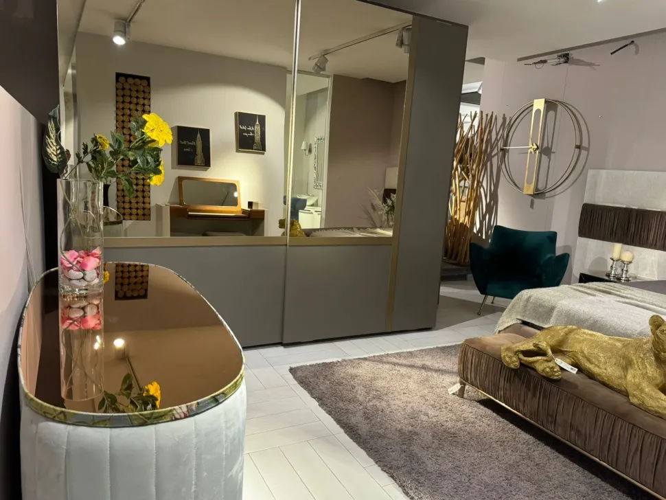 Armadio con ante scorrevoli design Genery Collezione esclusiva a prezzo ribassato