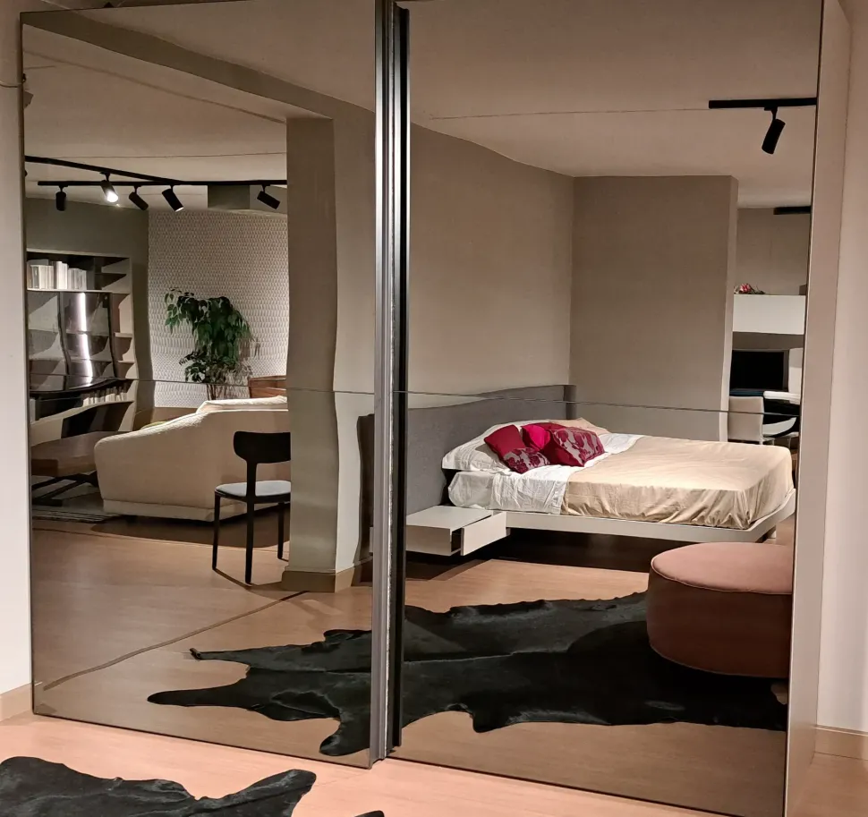 Armadio con ante scorrevoli moderno Armadio tomasella Tomasella a prezzo scontato