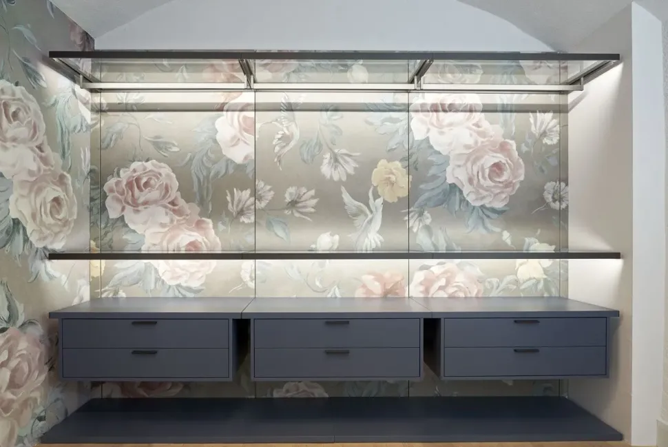 Armadio con cabina armadio a prezzo scontato modello Kab di Olivieri