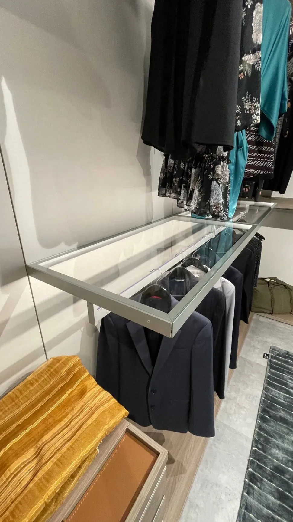 Armadio con cabina armadio moderno Panorama Sangiacomo a prezzo scontato