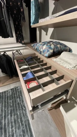 Armadio con cabina armadio moderno Panorama Sangiacomo a prezzo scontato