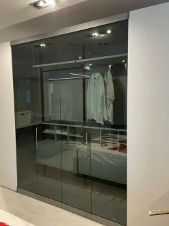 Armadio con cabina armadio modello Camerino caccaro  scontato del 25%