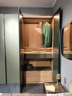 Armadio Cornice con anta in pelle sintetica di Pianca A PREZZO SCONTATO 46%