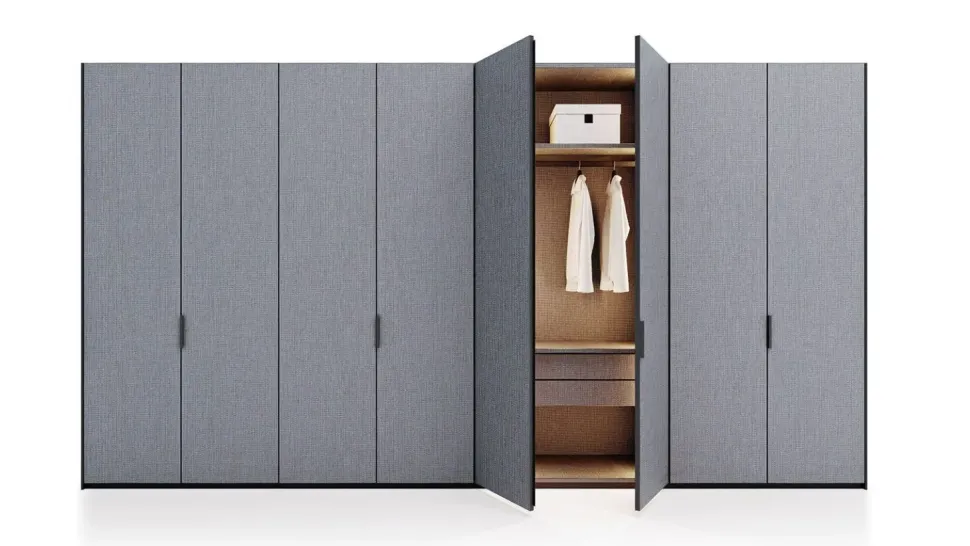 Armadio design con Sei ante modello Orchidea di Artigianale
