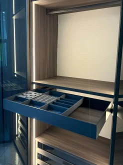 Armadio design Presa e molto Tagliabue mobili con uno sconto imperdibile