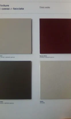 Armadio di Gierre mobili modello Armadio a 3 ante scorrevoli con specchi fumè in promo-sconto del 50% in laminato opaco con sconto -46%