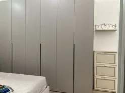 Armadio di Orme modello Filo 1200 in laminato opaco con sconto -19%