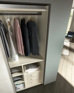 Armadio in laminato materico Power 03 a marchio Zg mobili scontato -40%