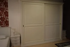 Armadio in legno Armadio quadrifoglio a marchio Collezione esclusiva scontato -40%