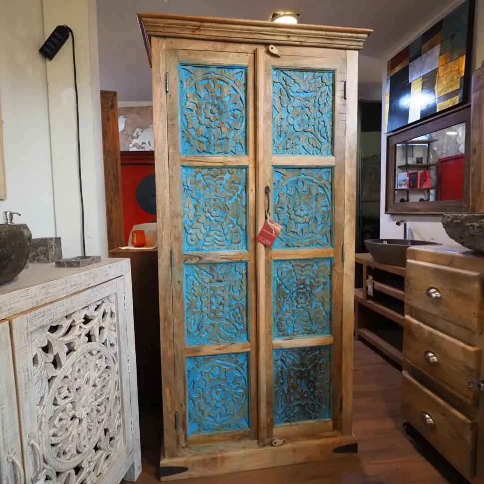 Armadio in legno Armadio etnico intarsi india a marchio Nuovi mondi collection scontato -37%