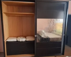 Armadio in legno Gothic a marchio Artigianale scontato -40%