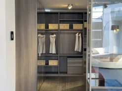 Armadio in legno Senzafine a marchio Poliform scontato -50%