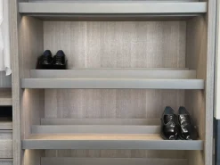 Armadio in legno Senzafine a marchio Poliform scontato -50%