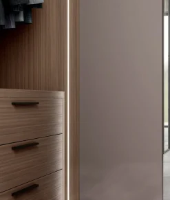 Armadio moderno Armadio battente anta split Mottes selection PREZZI OUTLET