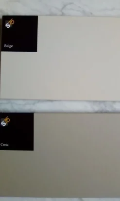 Armadio moderno Armadio laccato opaco con vano-tv scontato del 30% di S75 a PREZZO OUTLET -40%