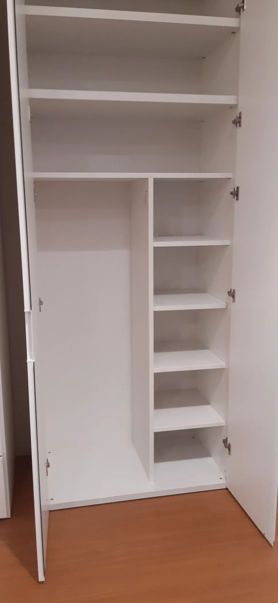 Armadio moderno Armadio ripostiglio di Alf da fre a PREZZO OUTLET -40%