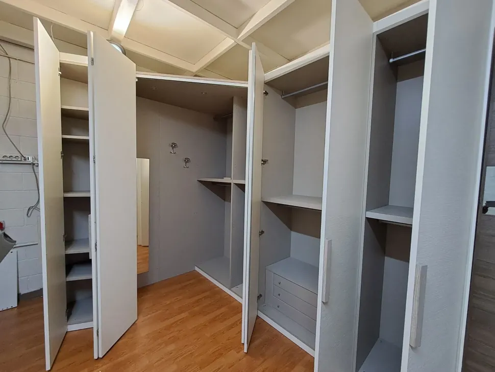 Armadio moderno Cabina barre' di S75 a PREZZO OUTLET -37%