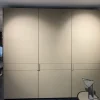 Armadio moderno Cover di Poliform a PREZZO OUTLET -45%