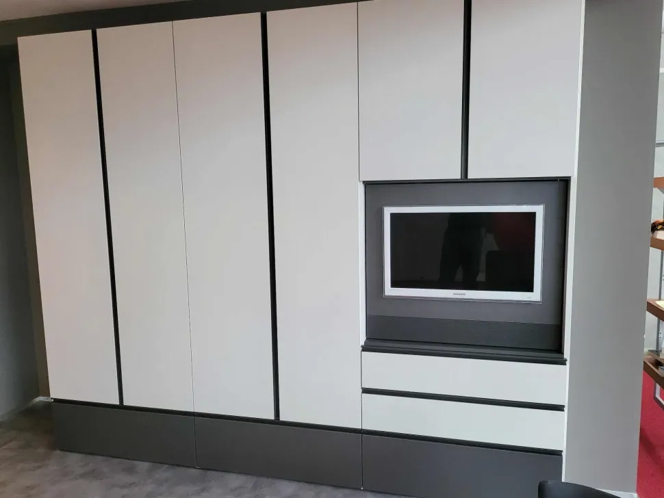 Armadio moderno Modula 2021 Tomasella con uno sconto imperdibile