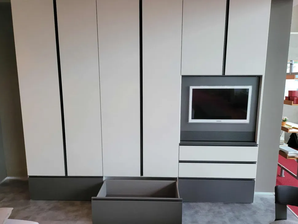 Armadio moderno Modula 2021 Tomasella con uno sconto imperdibile