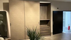 Armadio moderno Solida night di La casa moderna a PREZZO OUTLET -62%