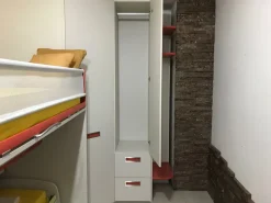 Armadio moderno Young collection Moretti compact con un ribasso imperdibile