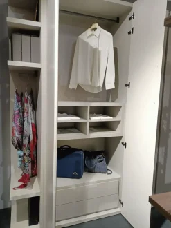 Armadio Nastro Pianca a cinque ante a prezzo scontato