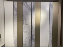 Armadio Noto realizzato in vetro di Orme scontato -50%