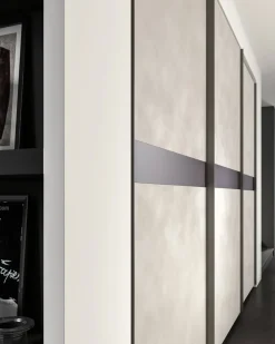 Armadio Power 10 Zg mobili a tre ante a prezzo scontato