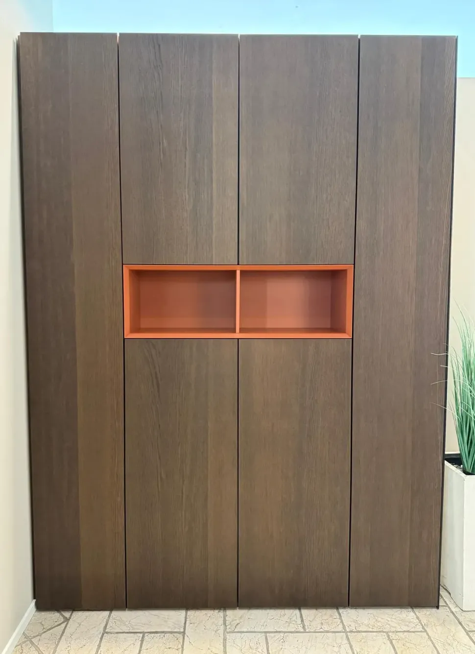 Armadio scontato 30% modello Armadio ingresso con vano giorno di Pianca