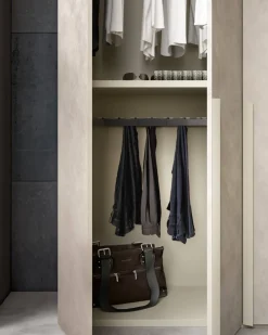 Armadio scontato 40% modello Power 30 di Zg mobili