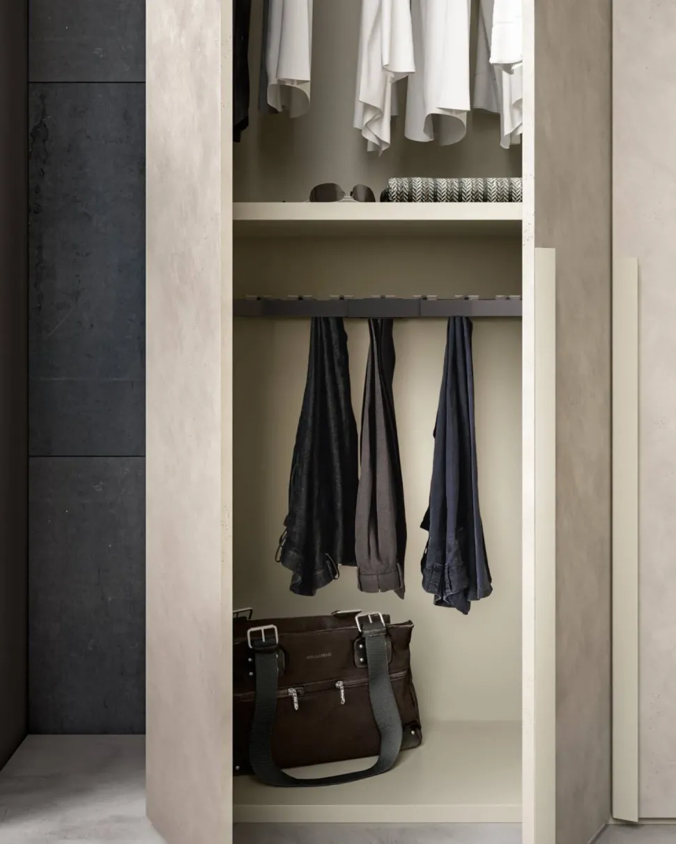 Armadio scontato 40% modello Power 30 di Zg mobili