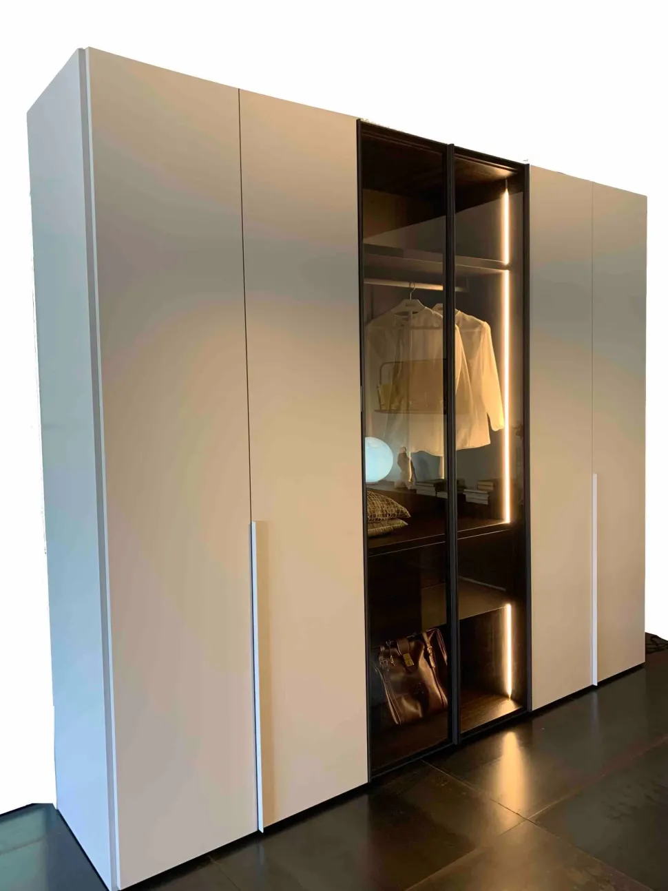 Armadio scontato 35% modello Plana di Pianca