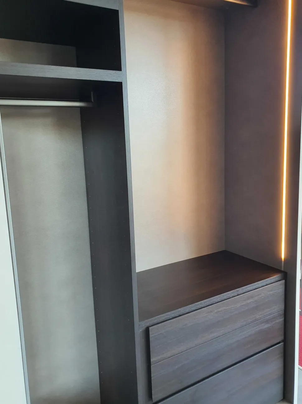 ARMADIO Sipario nastro Pianca in OFFERTA OUTLET