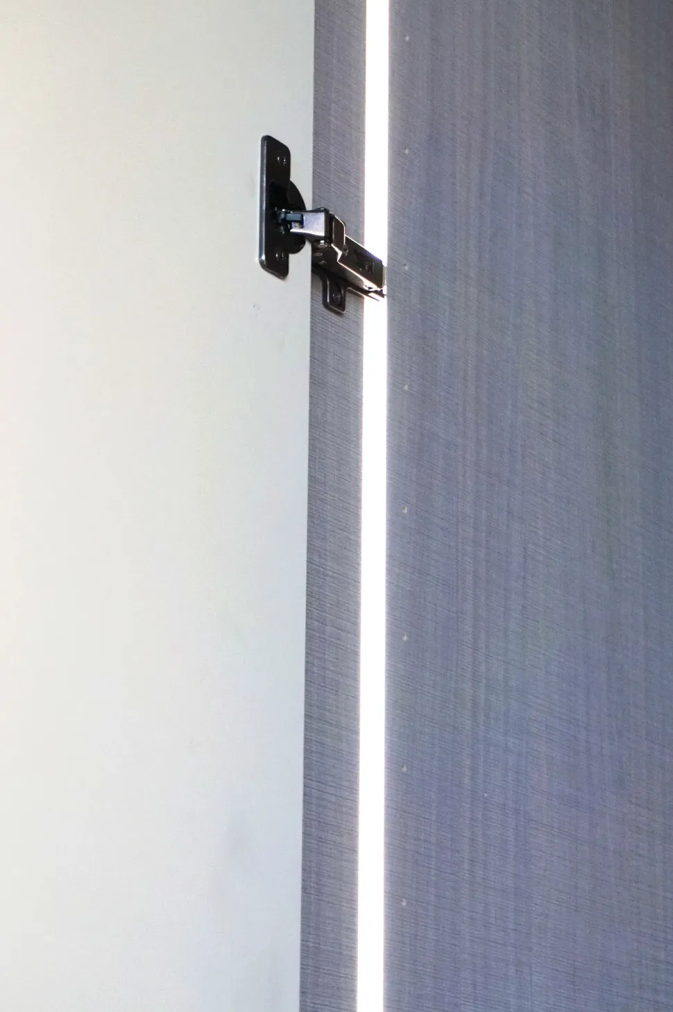 Armadio Tecnopolis alibi di Presotto A PREZZO SCONTATO 50%