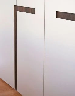 Armadio Tecnopolis alibi di Presotto A PREZZO SCONTATO 50%