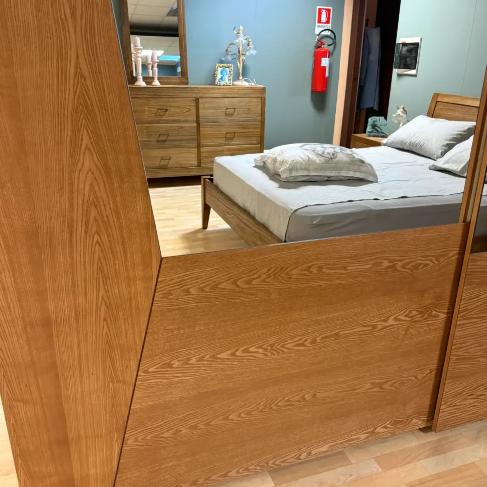 Armadio Thesis Artigianale a due ante in Offerta Outlet