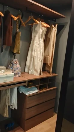 Armadio Up and down di Adok A PREZZO SCONTATO 43%