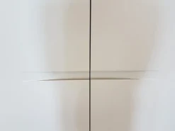 Armadio Vela realizzato in laccato opaco di Sangiacomo scontato -25%