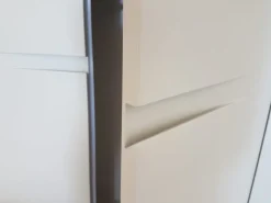 Armadio Vela realizzato in laccato opaco di Sangiacomo scontato -25%