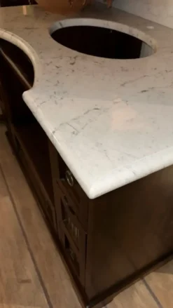 Arredamento bagno: mobile Artigianale Dolfi in Offerta Outlet